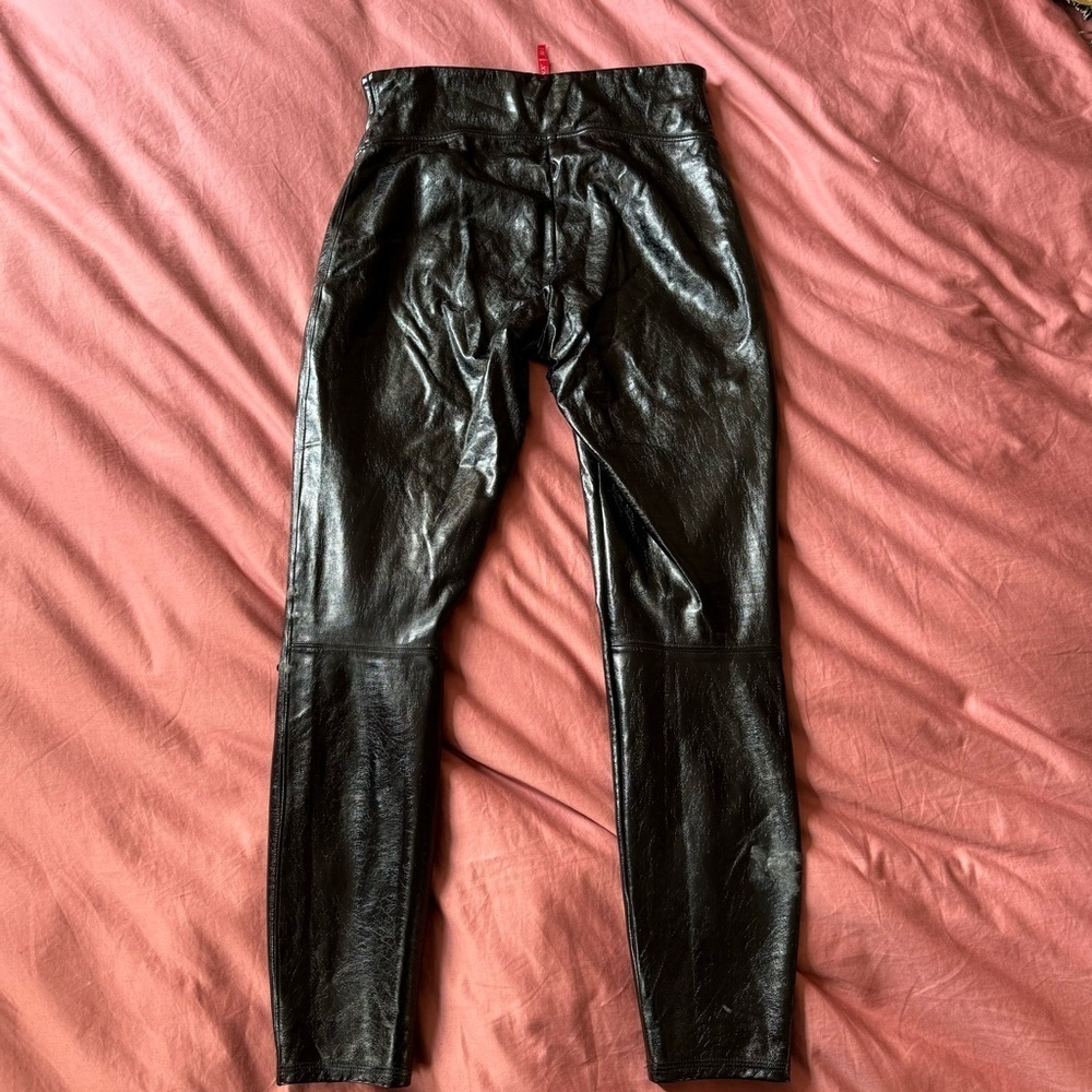 SPANX Faux Latex High rise black Leggings Medium AS IS - Picture 6 of 8